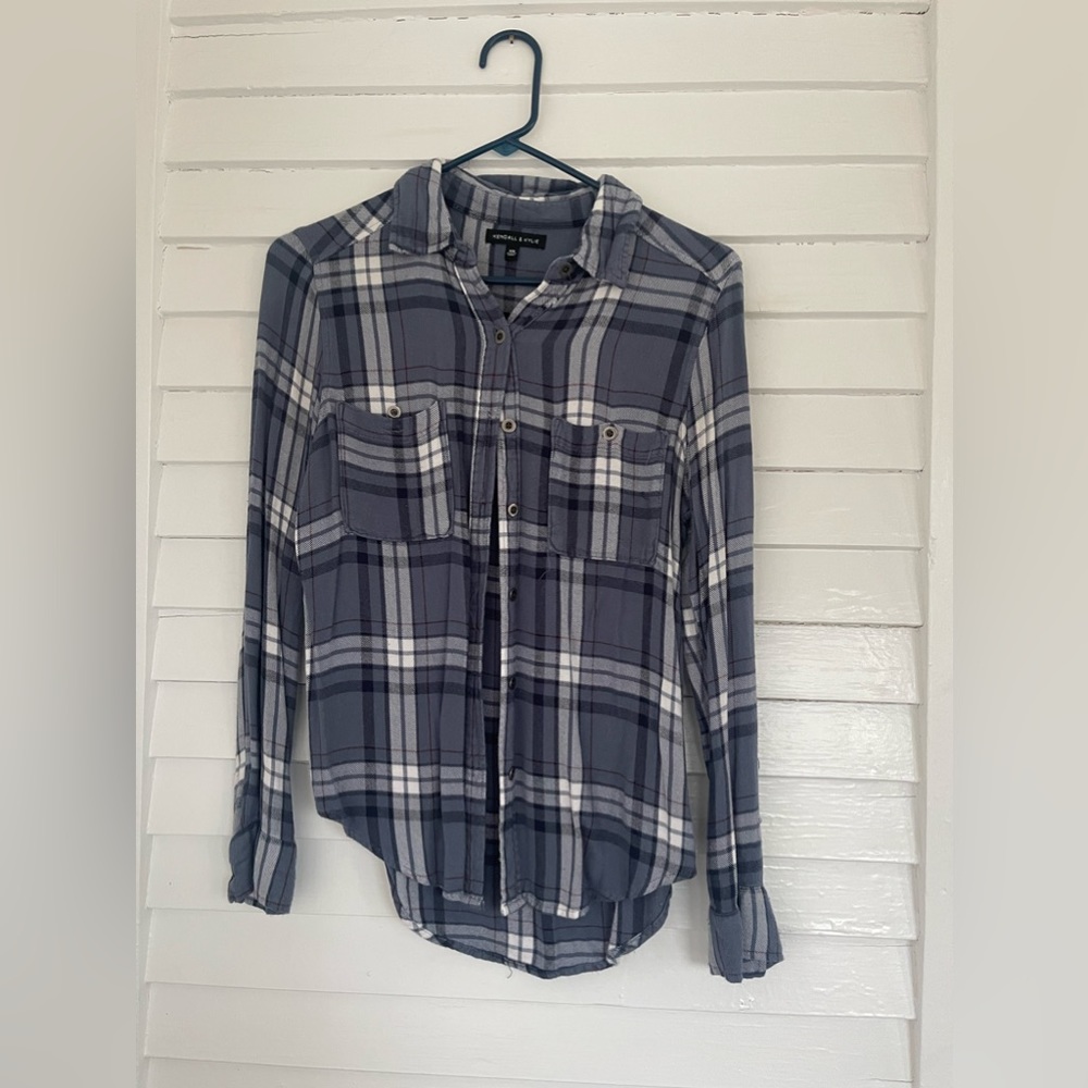 Long Sleeve button up plaid shirt